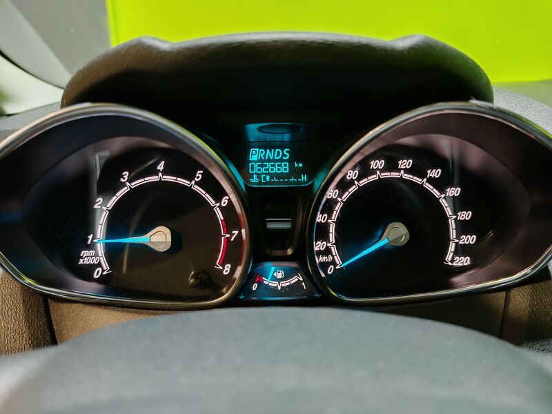 Ford Fiesta vaihtoauto