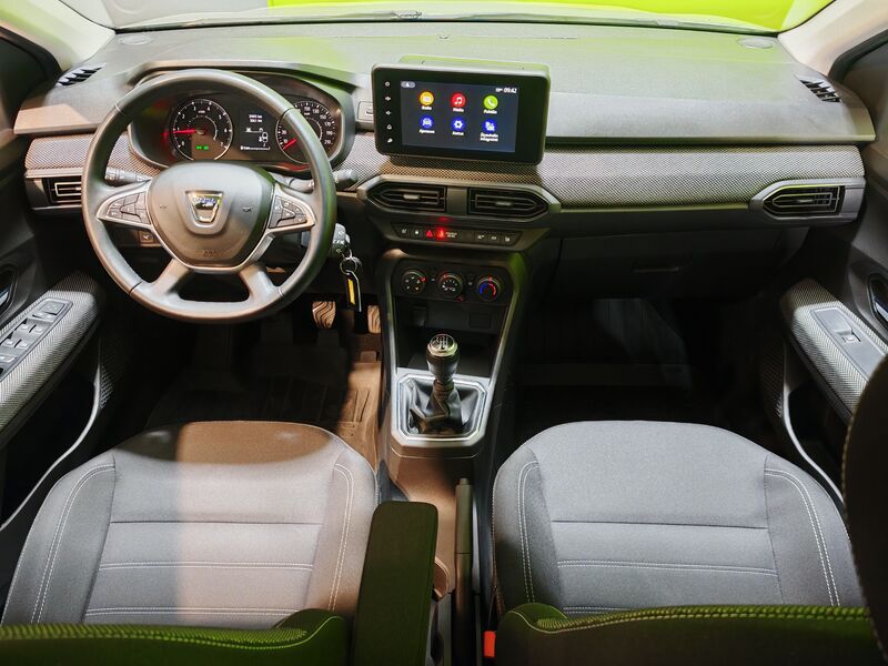 Dacia Sandero vaihtoauto