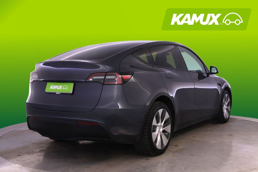 Tesla Model Y vaihtoauto