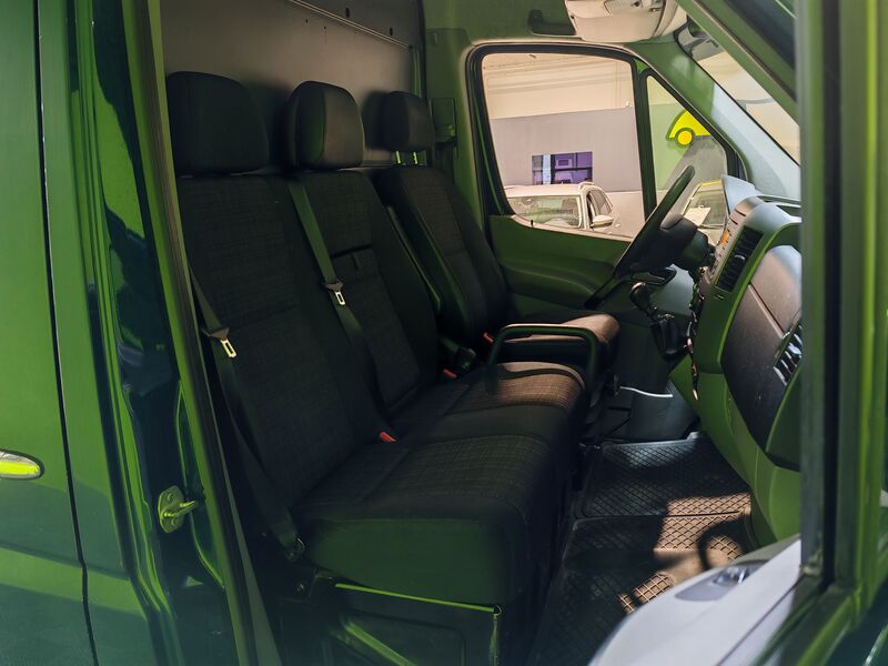 Mercedes-Benz Sprinter vaihtoauto