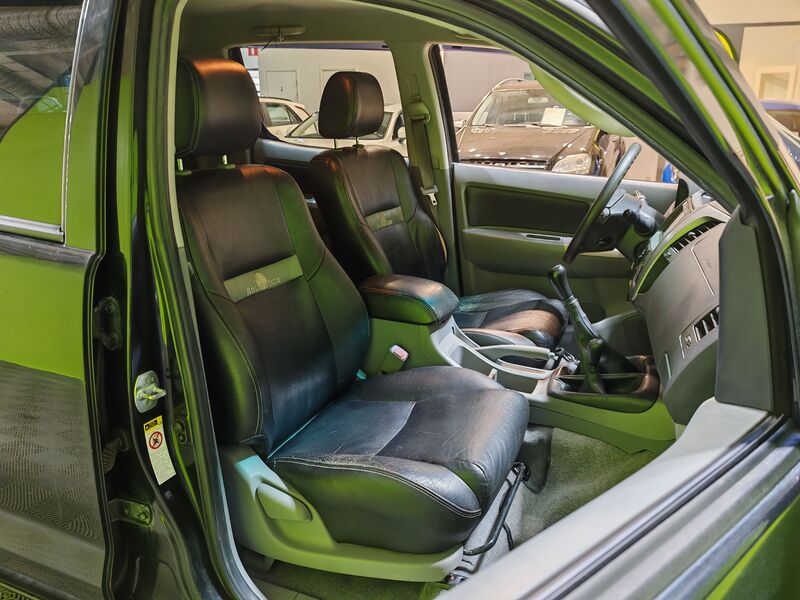 Toyota Hilux vaihtoauto