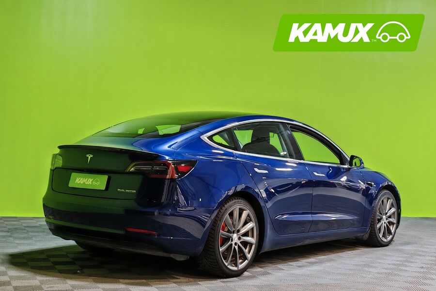 Tesla Model 3 vaihtoauto