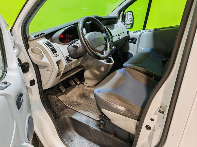 Renault Trafic vaihtoauto