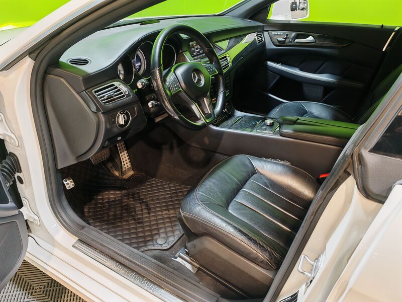 Mercedes-Benz CLS vaihtoauto