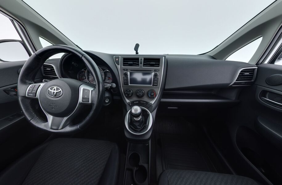 Toyota Verso-S vaihtoauto