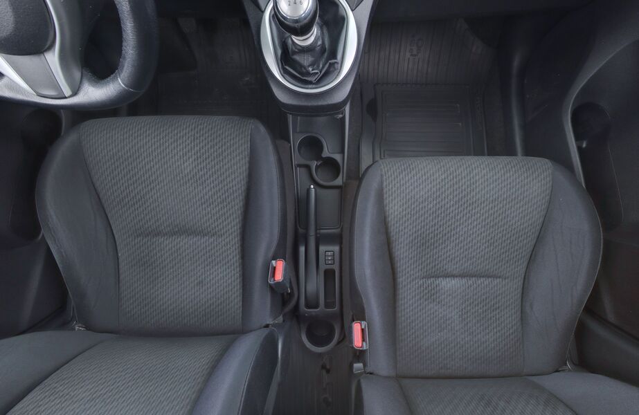 Toyota Verso-S vaihtoauto