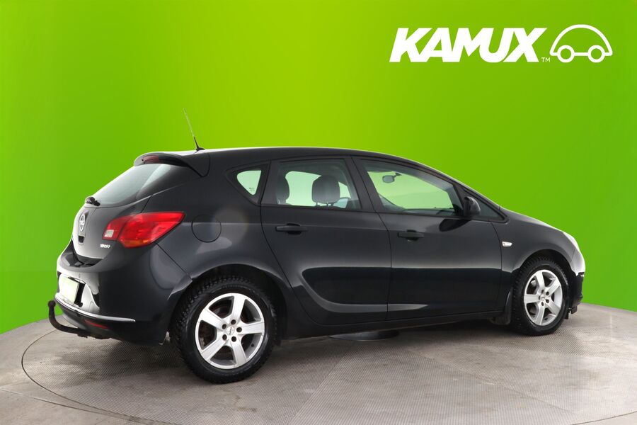 Opel Astra vaihtoauto