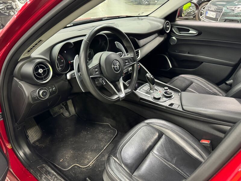 Alfa Romeo Giulia vaihtoauto