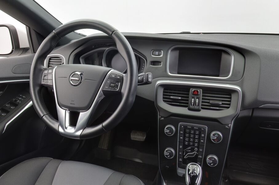 Volvo V40 vaihtoauto