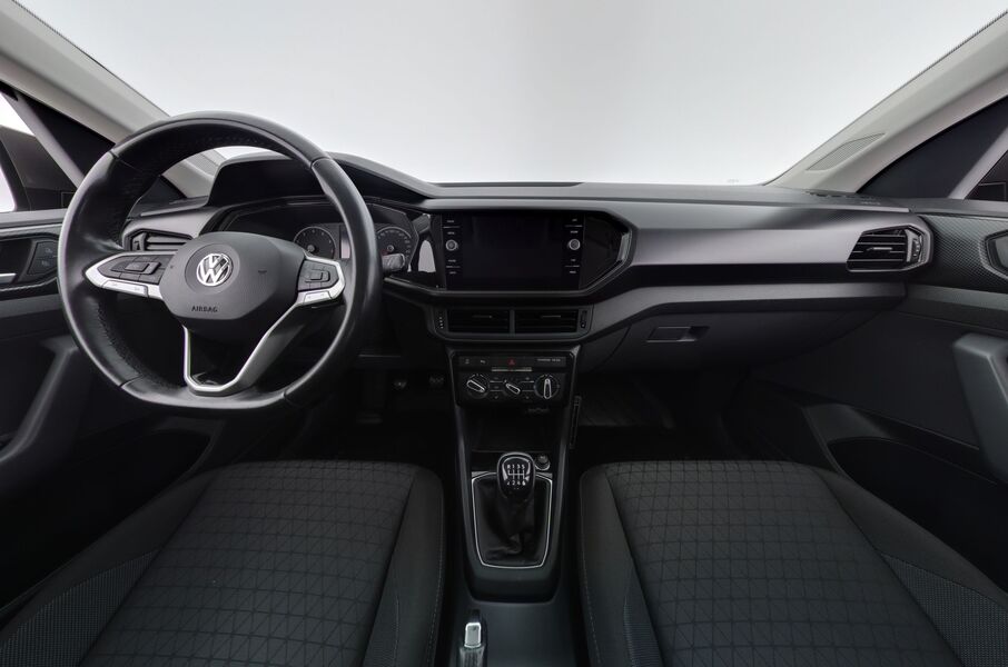 Volkswagen T-Cross vaihtoauto