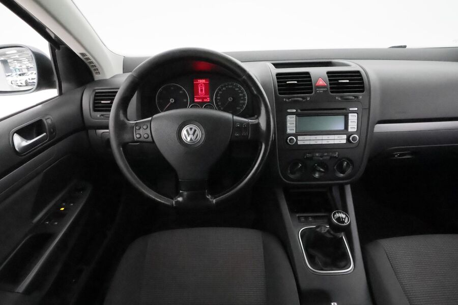 Volkswagen Jetta vaihtoauto