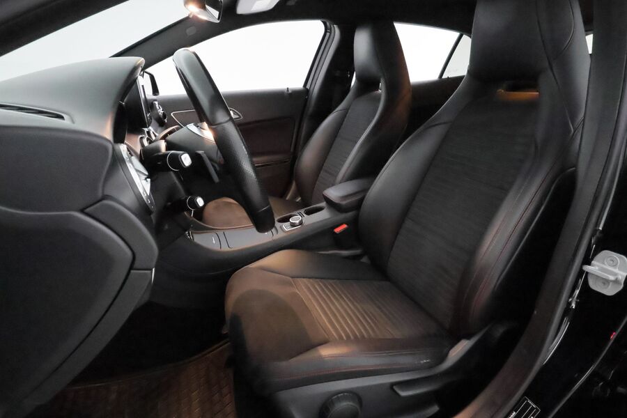 Mercedes-Benz GLA vaihtoauto