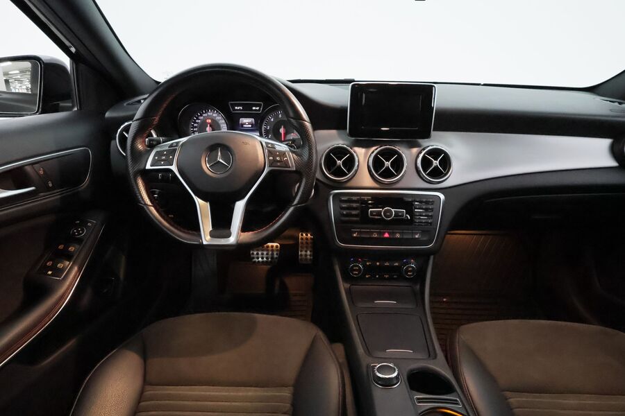 Mercedes-Benz GLA vaihtoauto