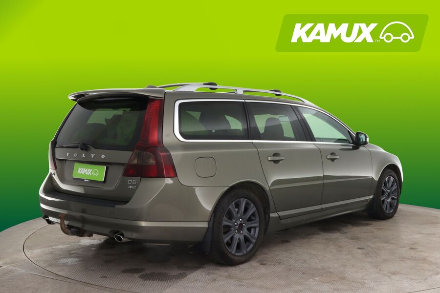 Volvo V70 vaihtoauto
