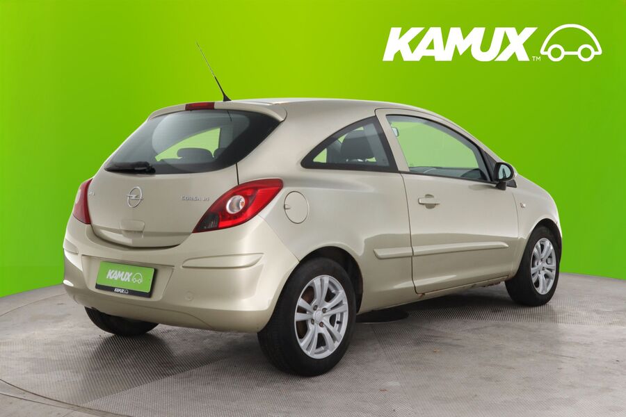 Opel Corsa vaihtoauto