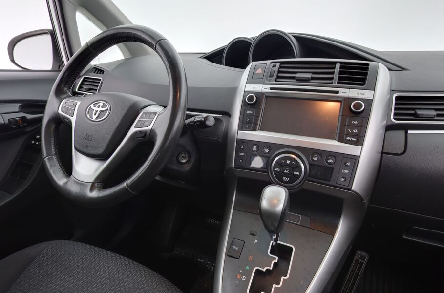 Toyota Verso vaihtoauto