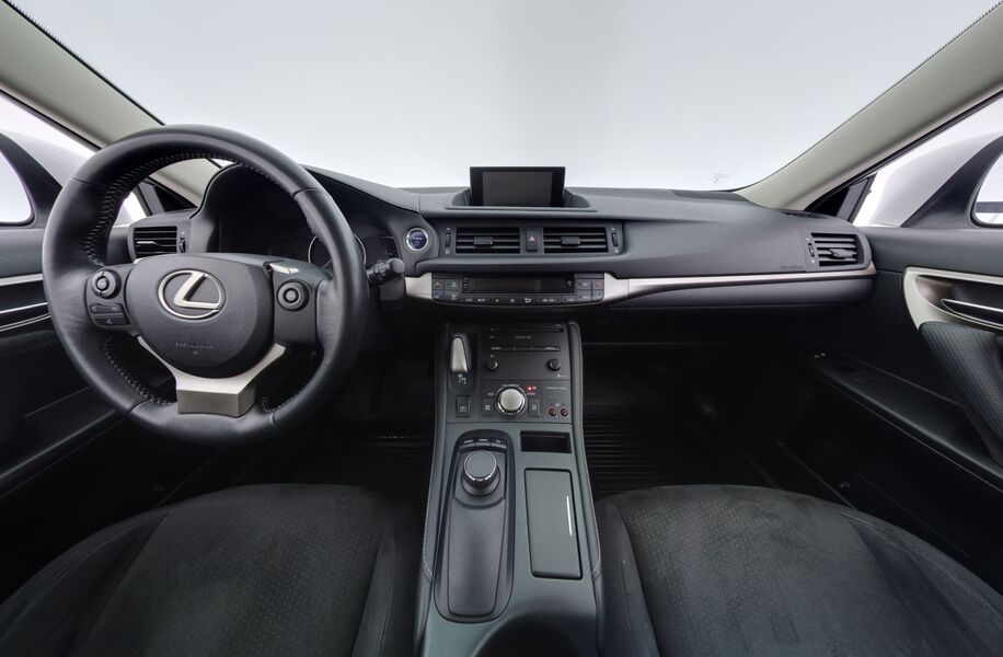 Lexus CT vaihtoauto