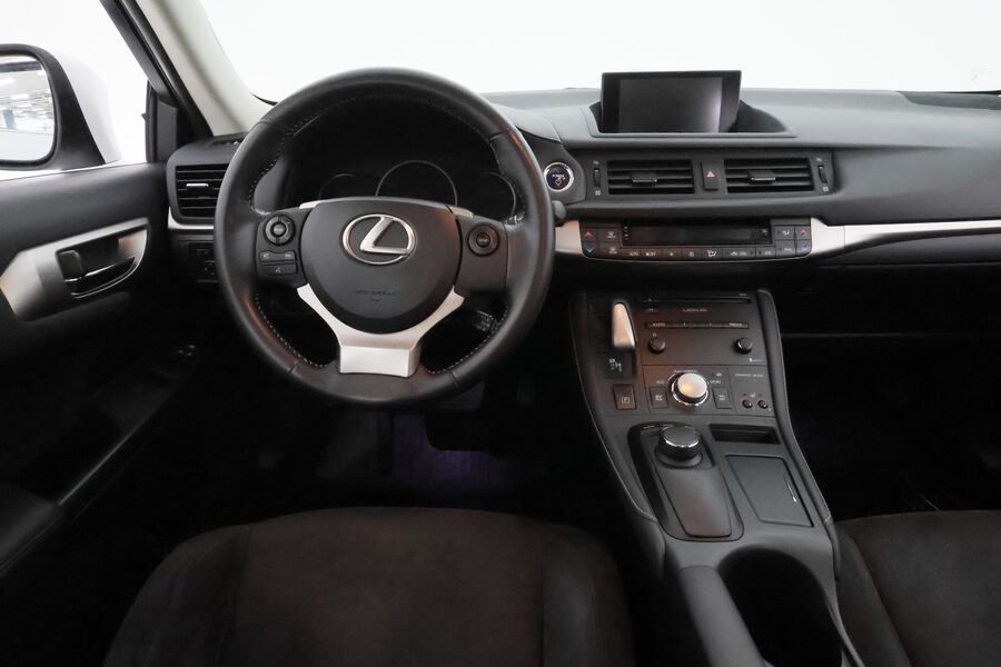 Lexus CT vaihtoauto