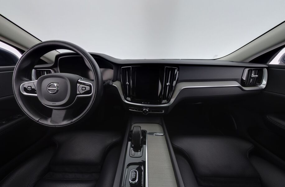 Volvo V60 Cross Country vaihtoauto