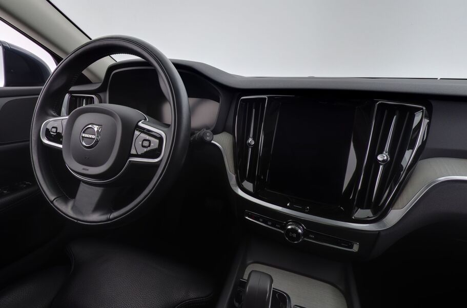 Volvo V60 Cross Country vaihtoauto
