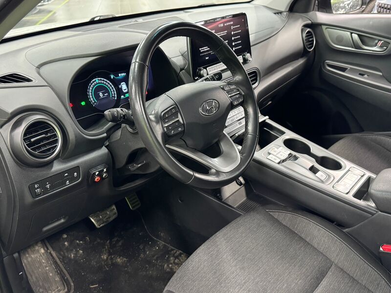 Hyundai Kona vaihtoauto