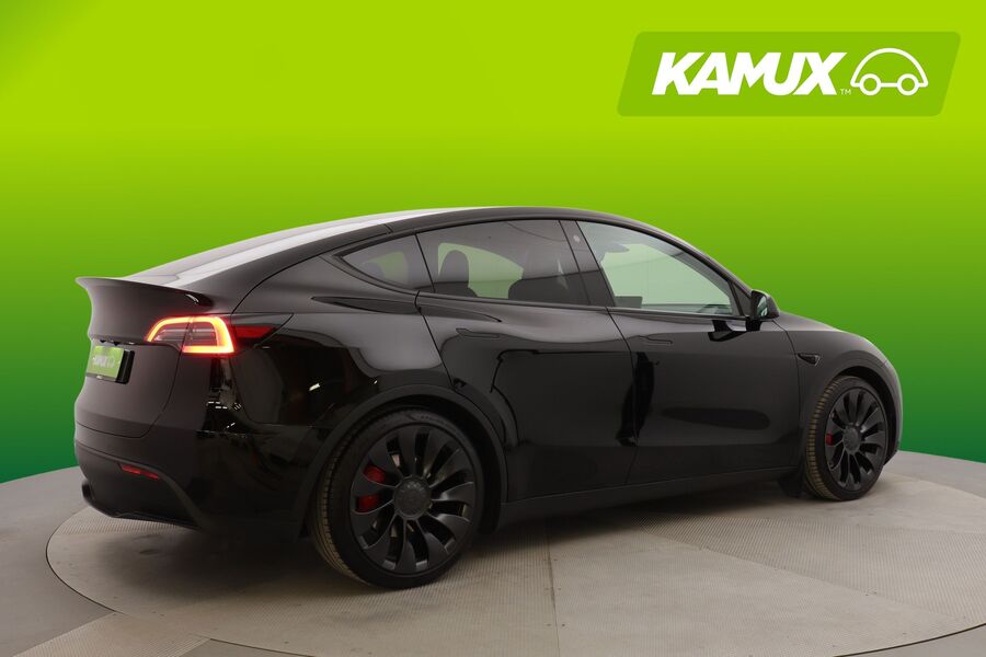 Tesla Model Y vaihtoauto