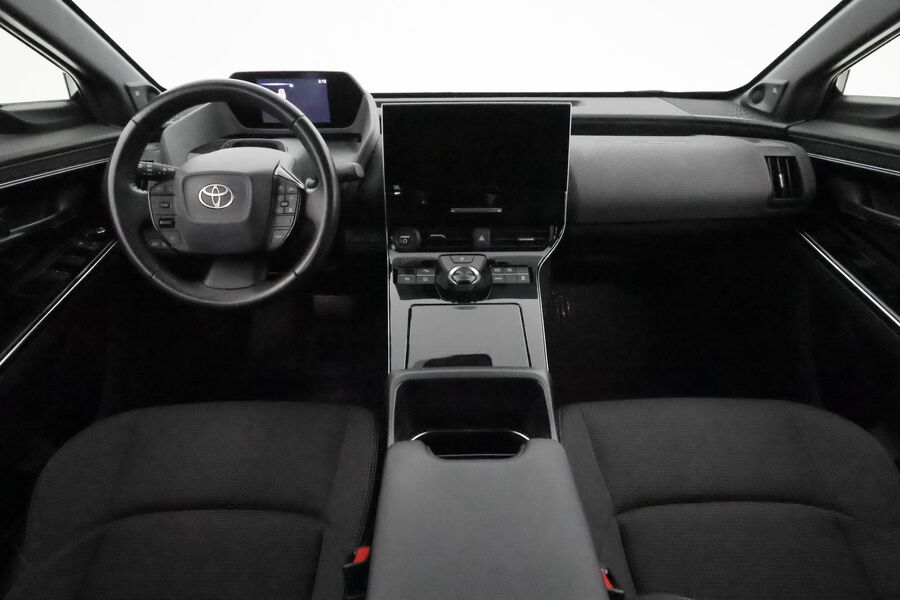 Toyota bZ4X vaihtoauto