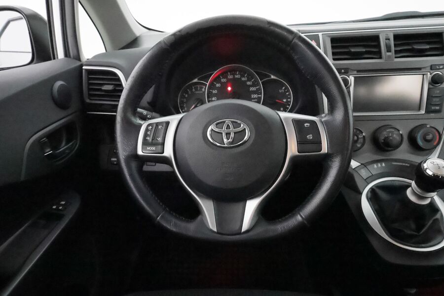 Toyota Verso-S vaihtoauto