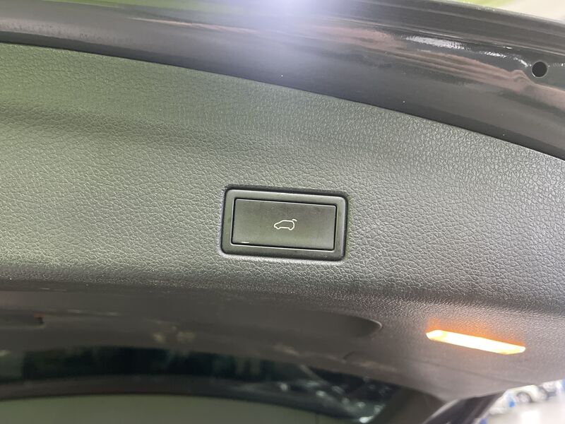 Volkswagen Sharan vaihtoauto