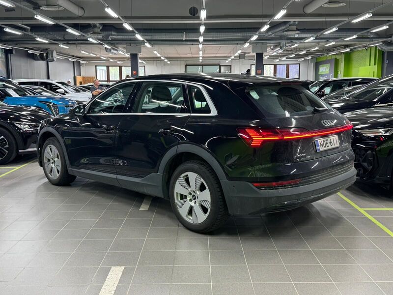 Audi e-tron vaihtoauto