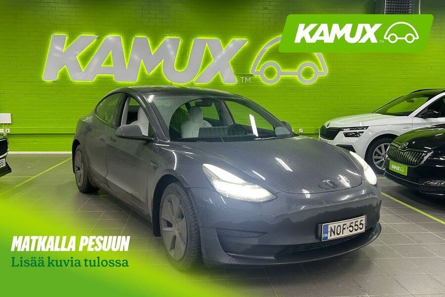 Tesla Model 3 vaihtoauto