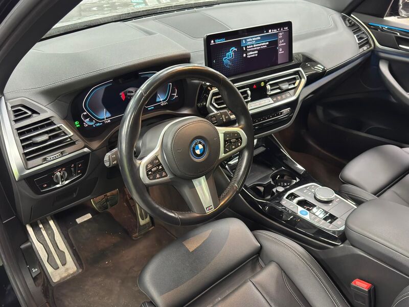 BMW iX3 vaihtoauto