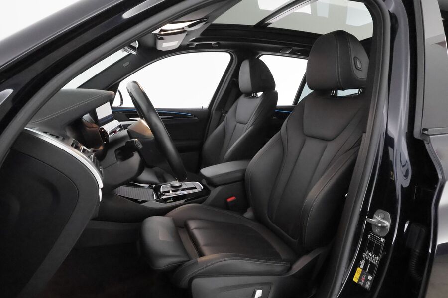BMW iX3 vaihtoauto