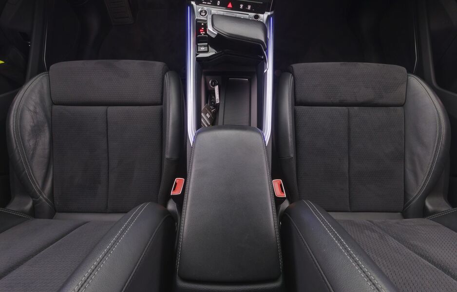 Audi Q8 e-tron vaihtoauto