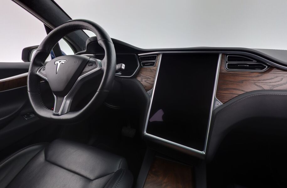 Tesla Model X vaihtoauto