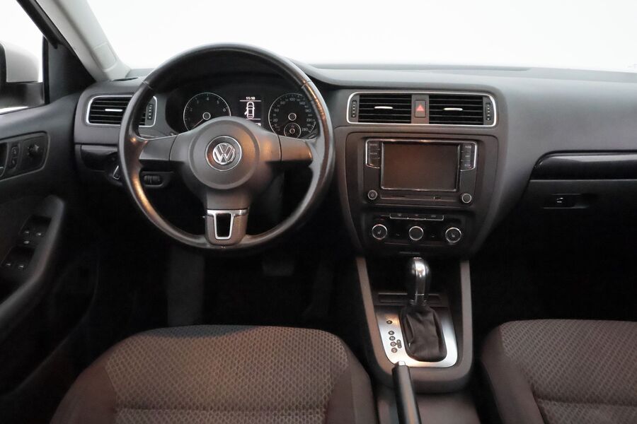 Volkswagen Jetta vaihtoauto