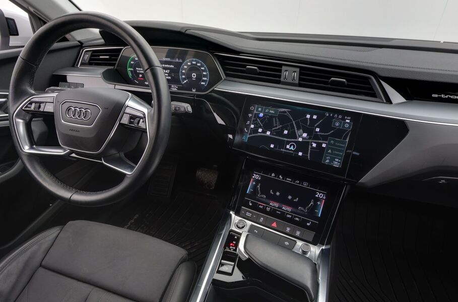 Audi e-tron vaihtoauto