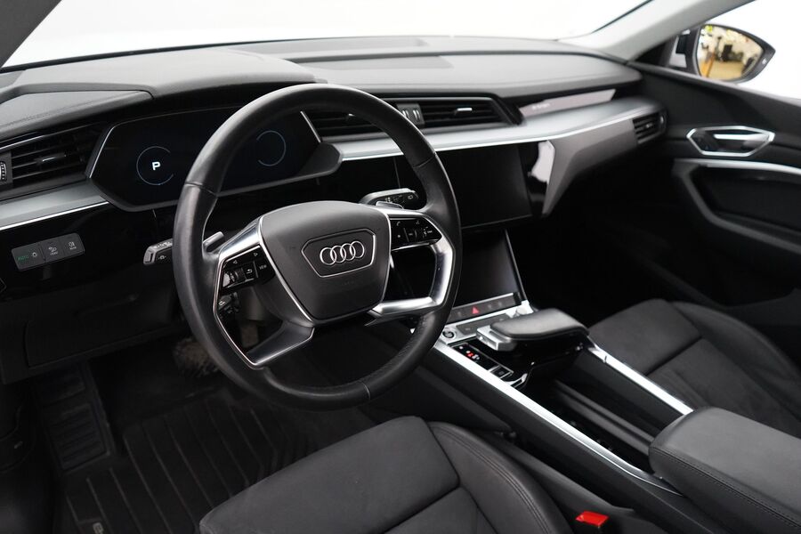 Audi e-tron vaihtoauto