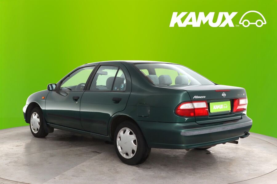 Nissan Almera vaihtoauto