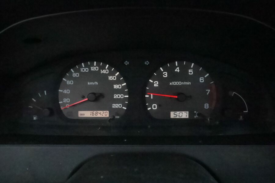 Nissan Almera vaihtoauto