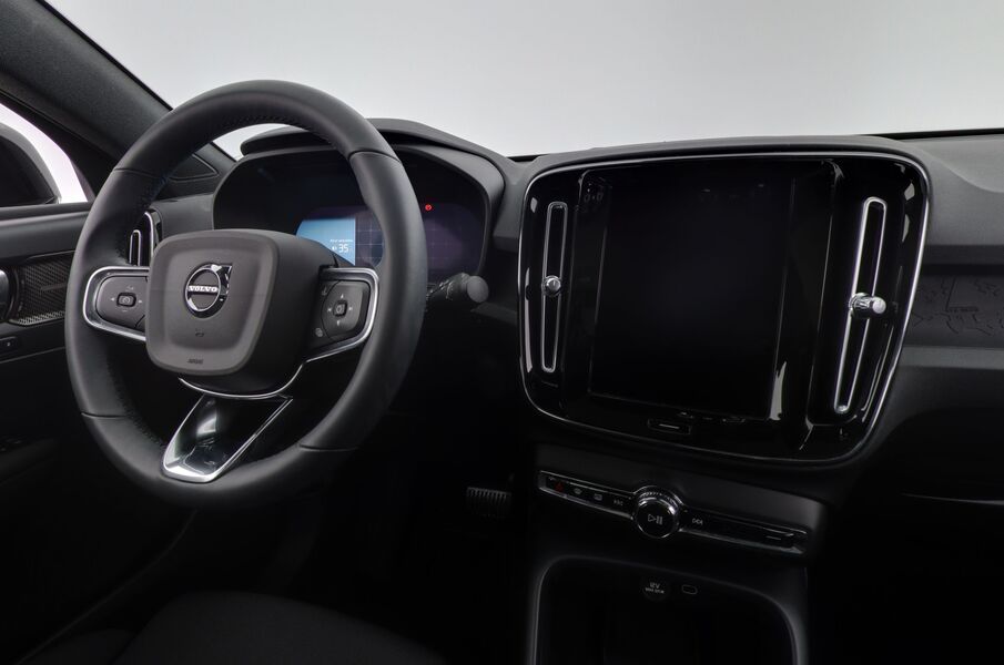 Volvo C40 vaihtoauto