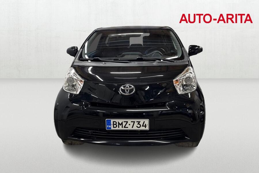Toyota iQ vaihtoauto