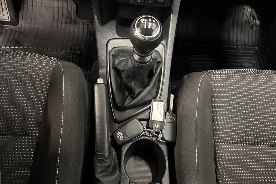 Toyota Auris vaihtoauto