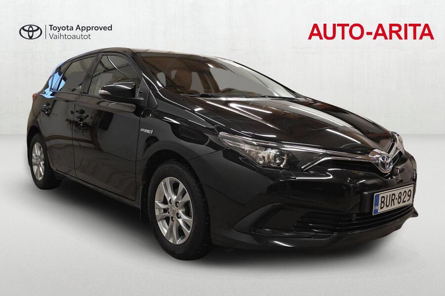 Toyota Auris vaihtoauto