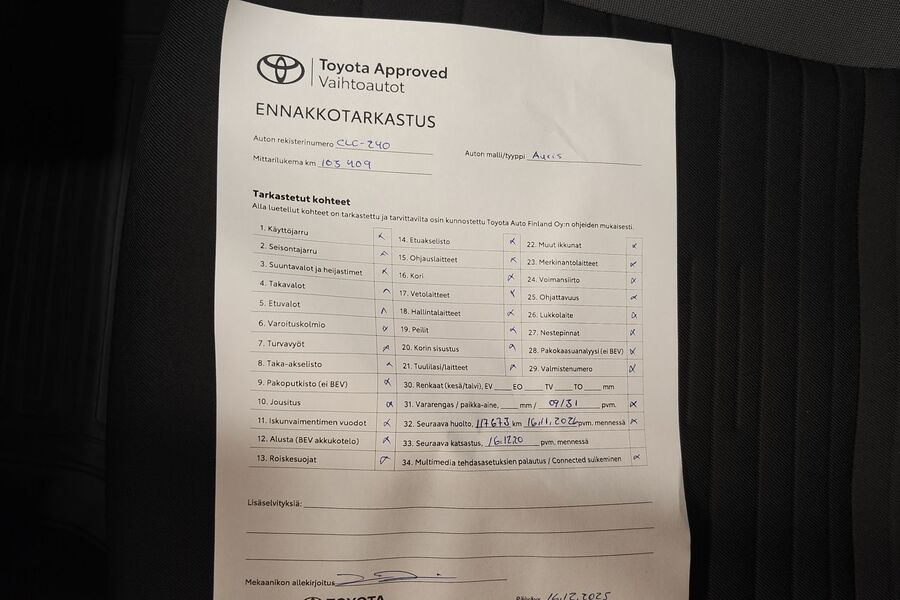 Toyota Auris vaihtoauto