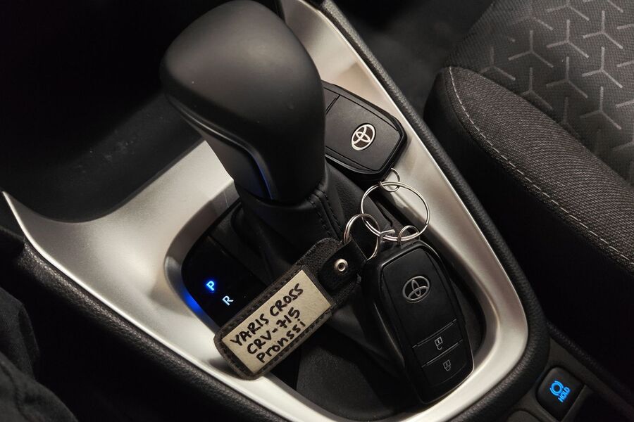 Toyota Yaris Cross vaihtoauto