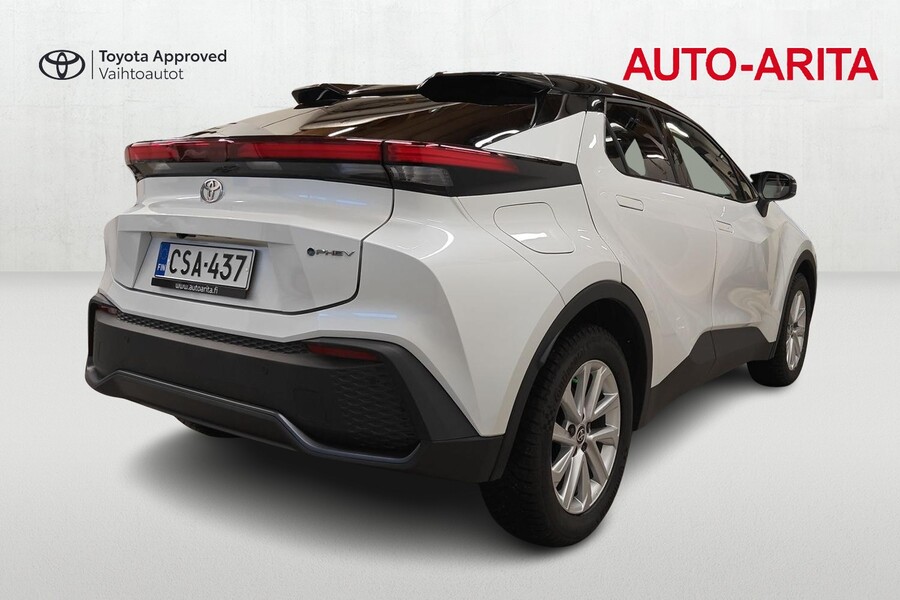 Toyota C-HR vaihtoauto