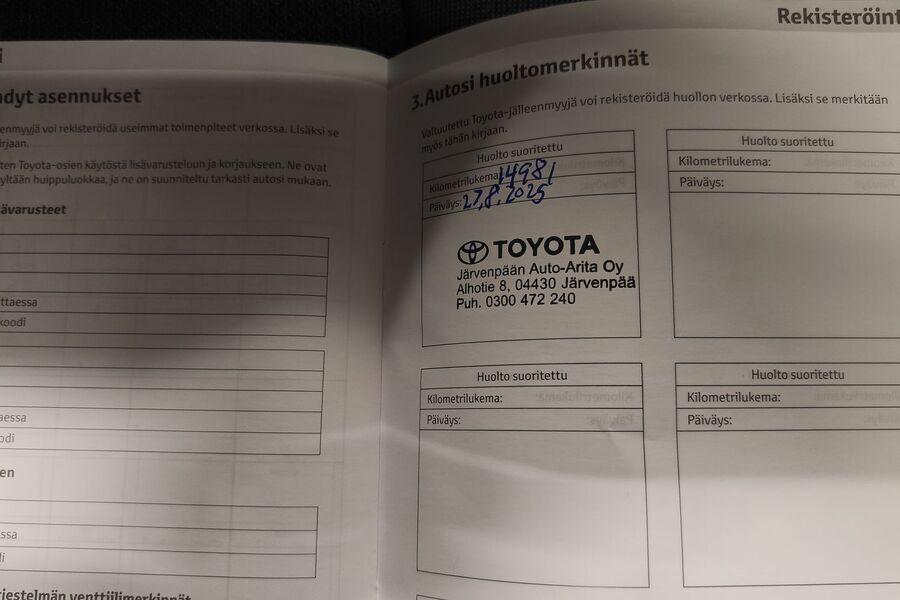 Toyota C-HR vaihtoauto