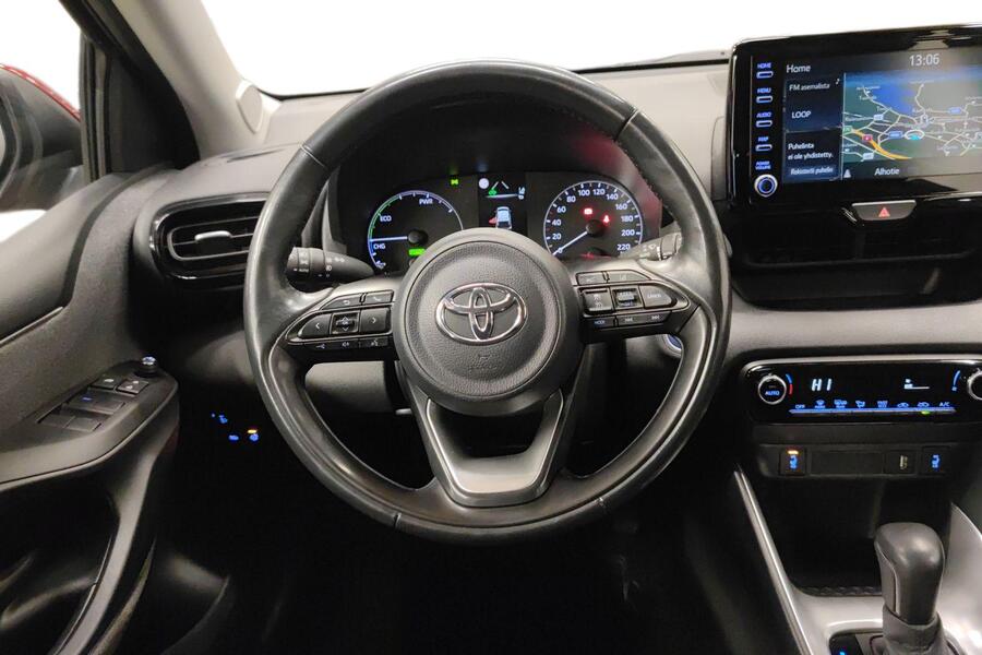 Toyota Yaris vaihtoauto