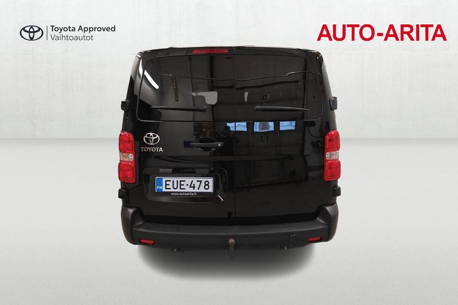 Toyota Proace Verso vaihtoauto